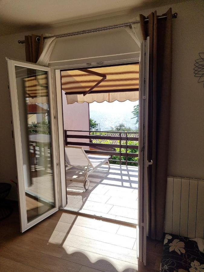 Apartments Valentina أوماغ المظهر الخارجي الصورة
