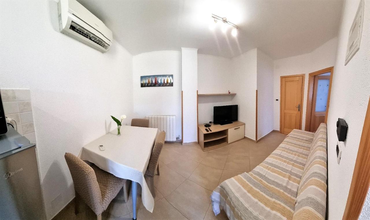 Apartments Valentina أوماغ المظهر الخارجي الصورة