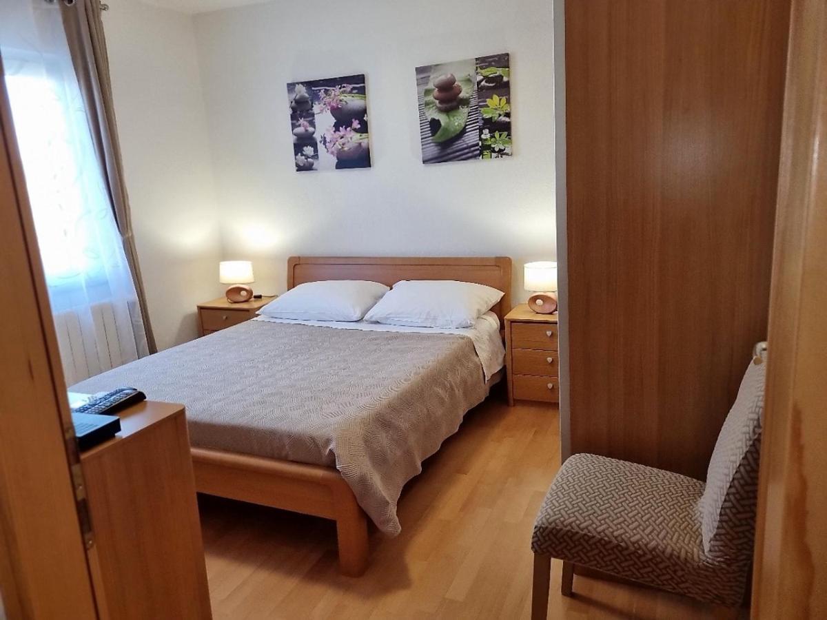 Apartments Valentina أوماغ المظهر الخارجي الصورة