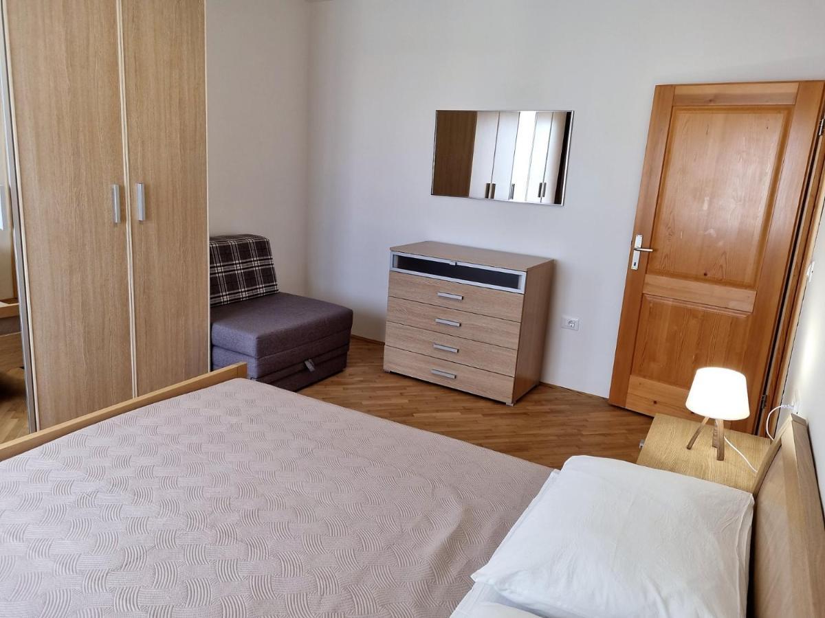 Apartments Valentina أوماغ المظهر الخارجي الصورة