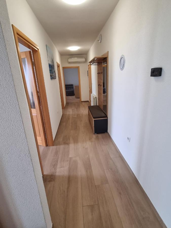 Apartments Valentina أوماغ المظهر الخارجي الصورة