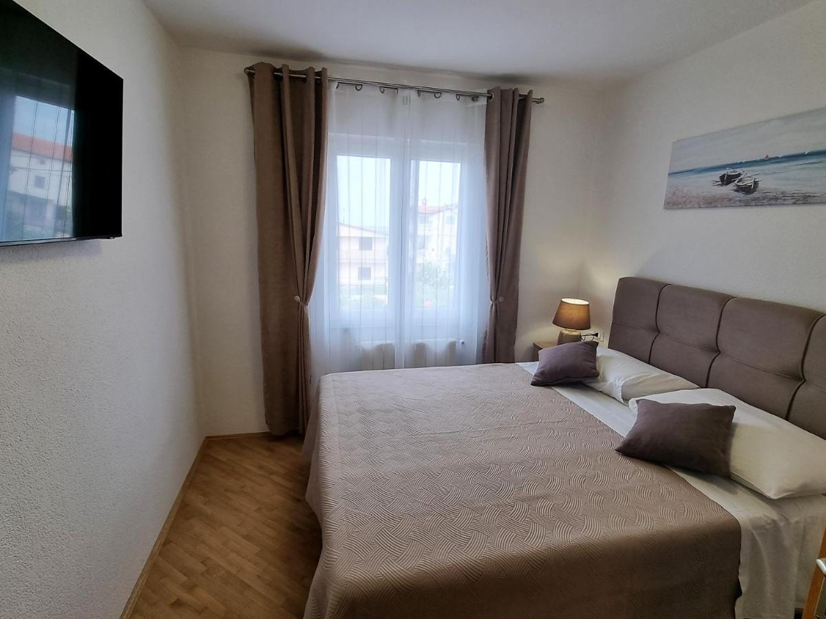 Apartments Valentina أوماغ المظهر الخارجي الصورة